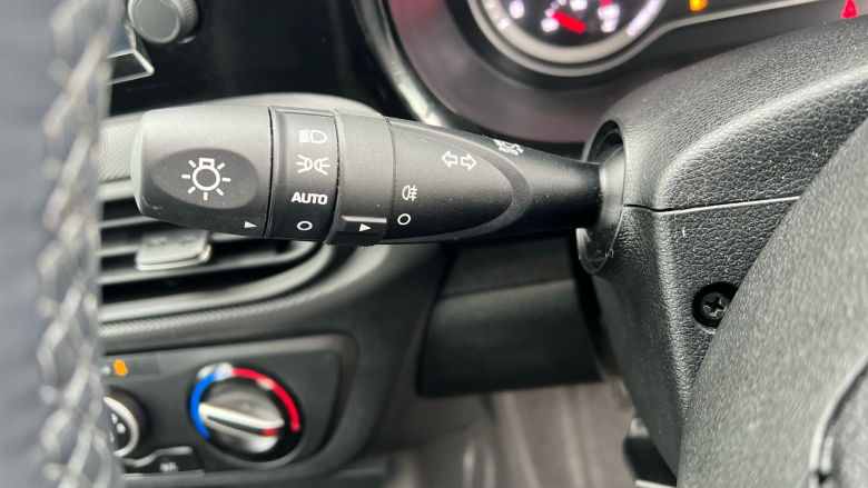 Hyundai i10 1.0 MPi SE Connect 5dr Petrol Hatchback